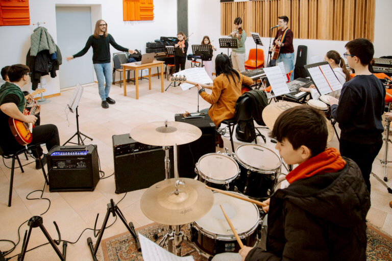 World Music Academy - una comunità che impara_scaled