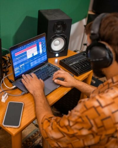Folktronica Lab ottobre e novembre 2026, aperta la call under 35